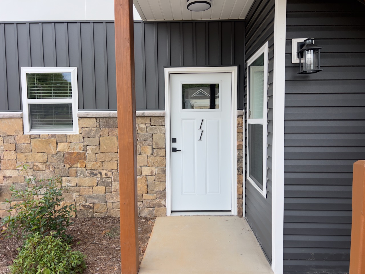 143 Carver Street - 11
